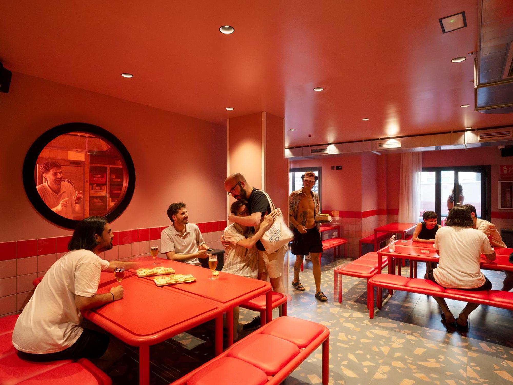 Amistat City Hostel バルセロナ エクステリア 写真